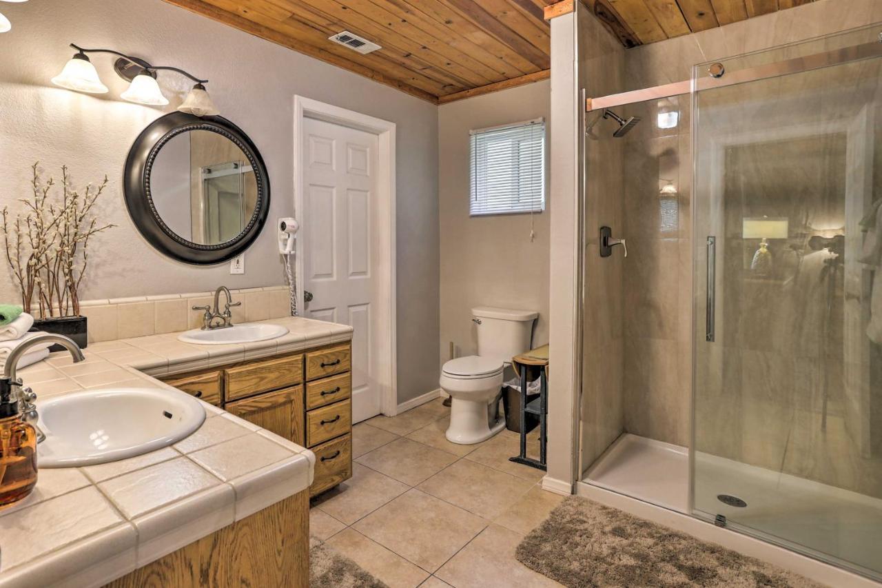 Remodeled Crestline Retreat Walk To Lake Gregory! Esterno foto