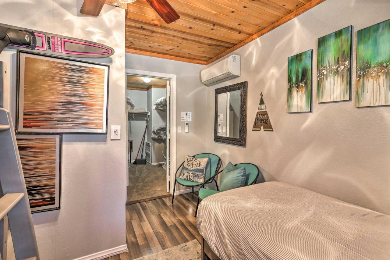 Remodeled Crestline Retreat Walk To Lake Gregory! Esterno foto