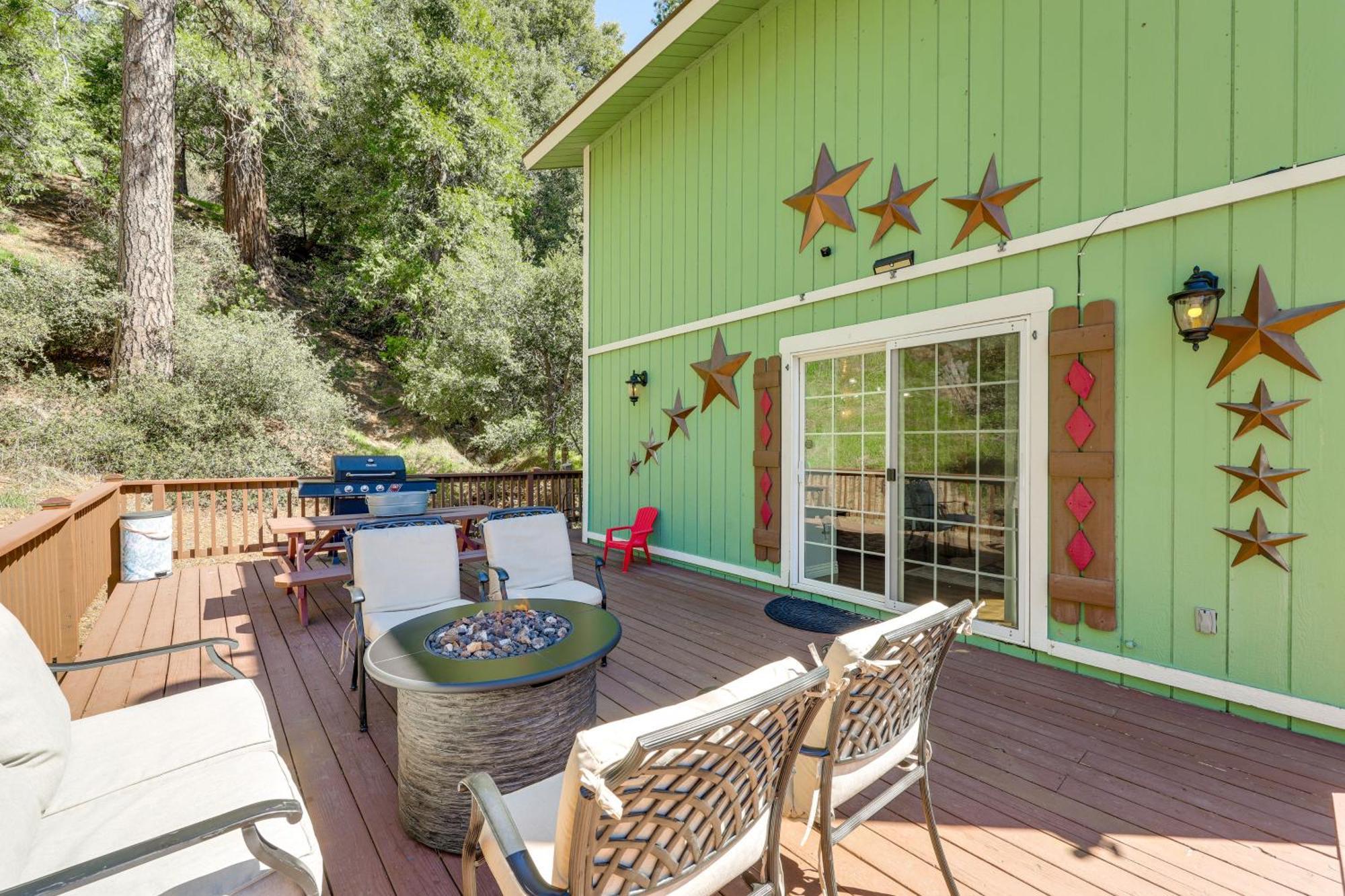 Remodeled Crestline Retreat Walk To Lake Gregory! Esterno foto