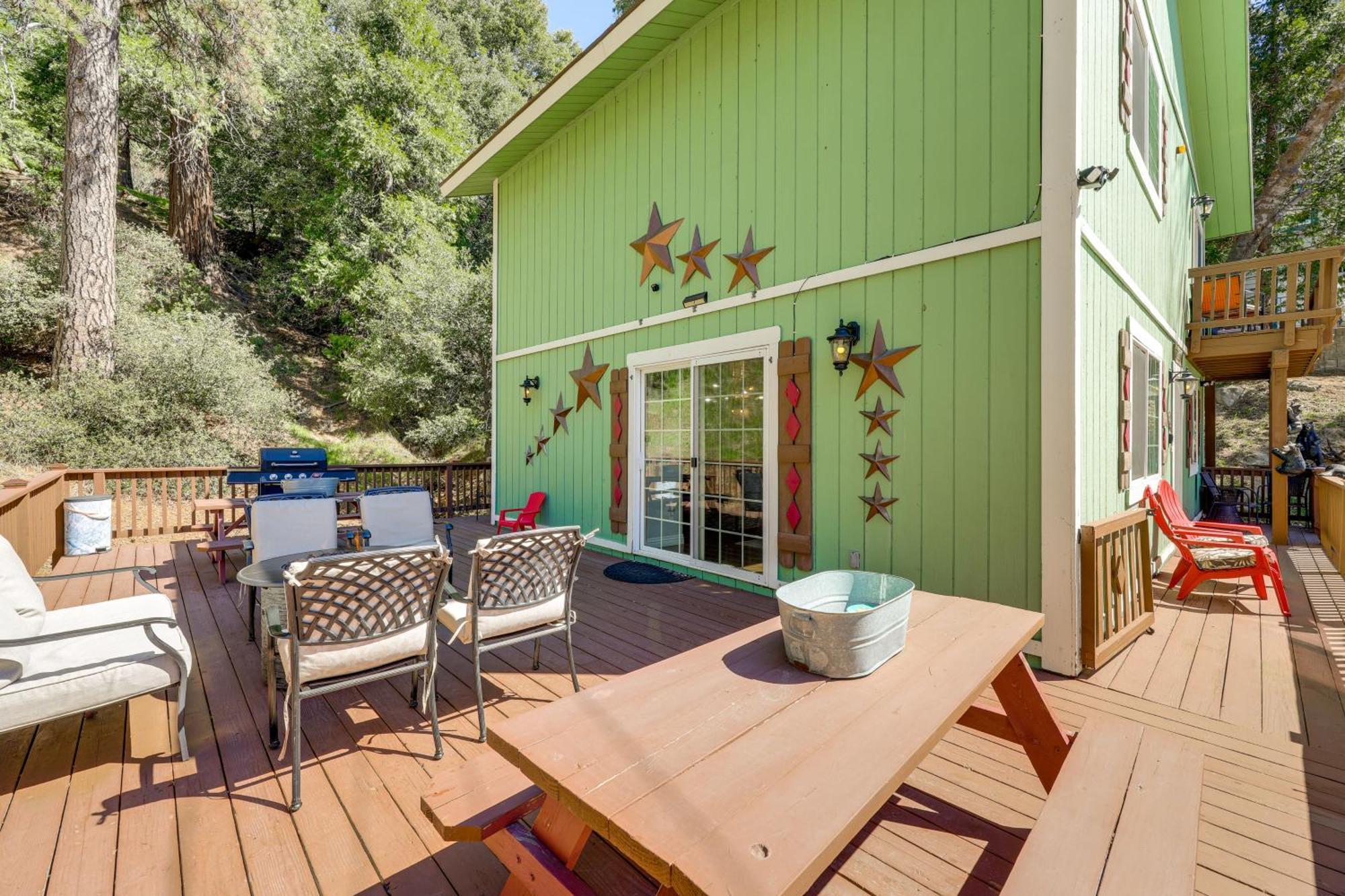 Remodeled Crestline Retreat Walk To Lake Gregory! Esterno foto